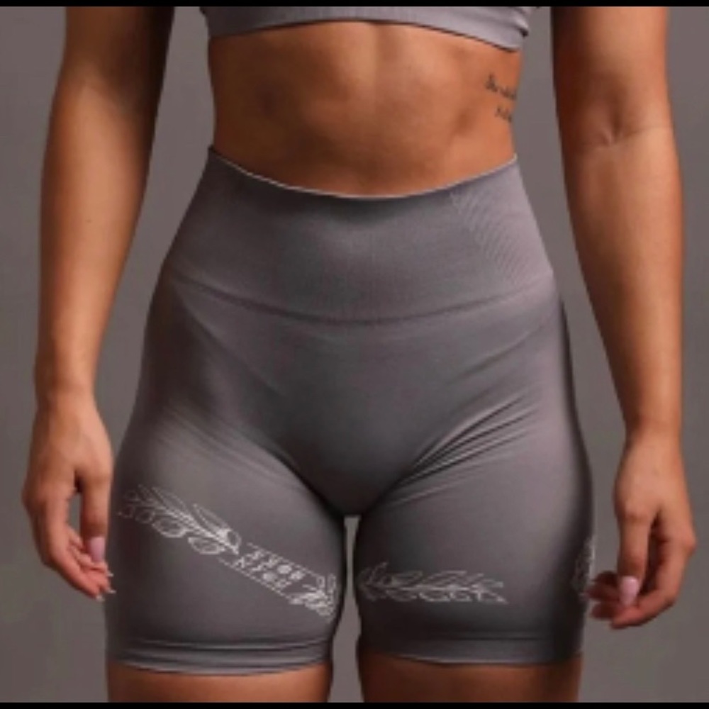 DarcSport Rooted V2 seamless shorts in purple stone